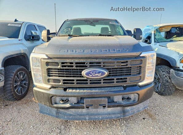 1FTBF2BA1TED12232 2026 FORD F250 Gray Вид спереду
