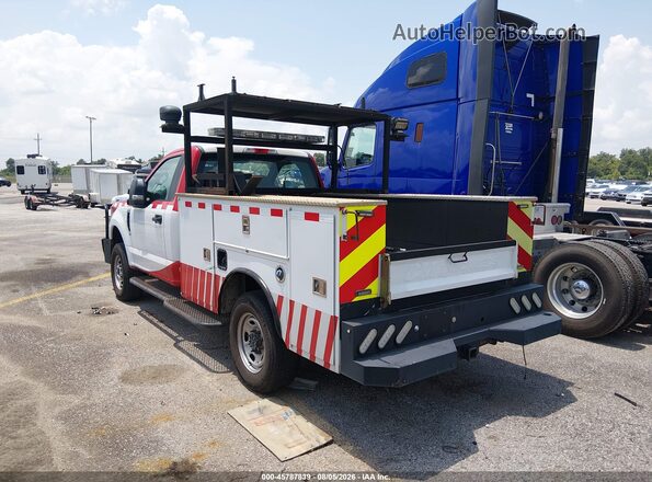 1FTBF2BT4HEE63462 2017 FORD F-250 White Հետևի ձախ