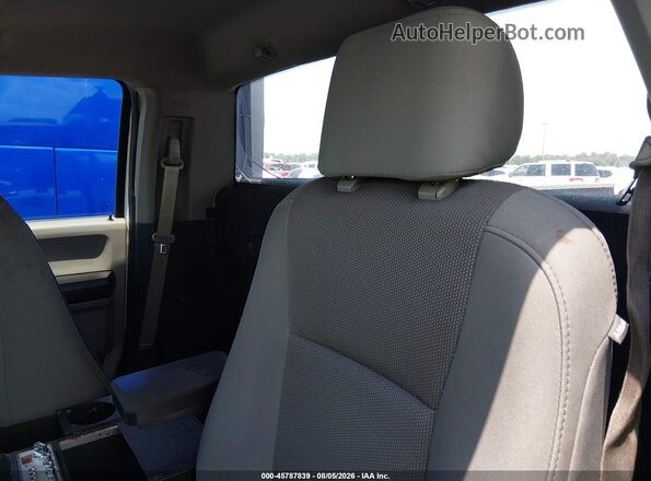 1FTBF2BT4HEE63462 2017 FORD F-250 White Հետևի նստատեղերի տեսք
