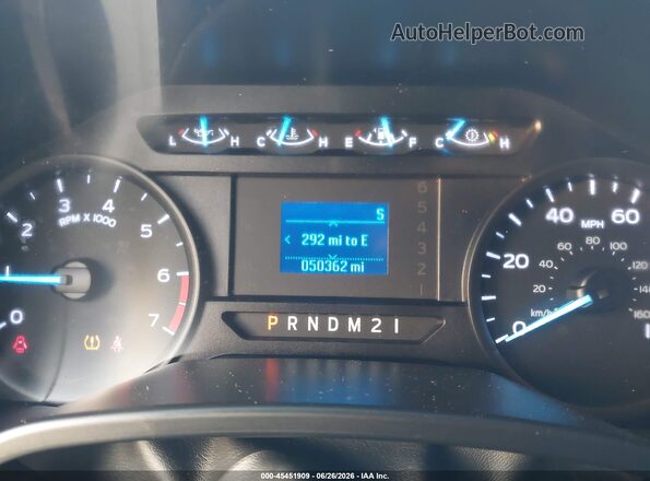 1FTBF3A6XJEC83796 2018 FORD F350 White Вид задніх сидінь