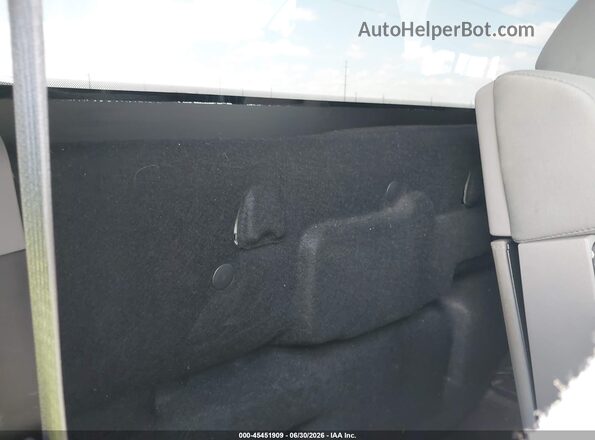 1FTBF3A6XJEC83796 2018 FORD F350 White Вид наклейки з VIN-кодом
