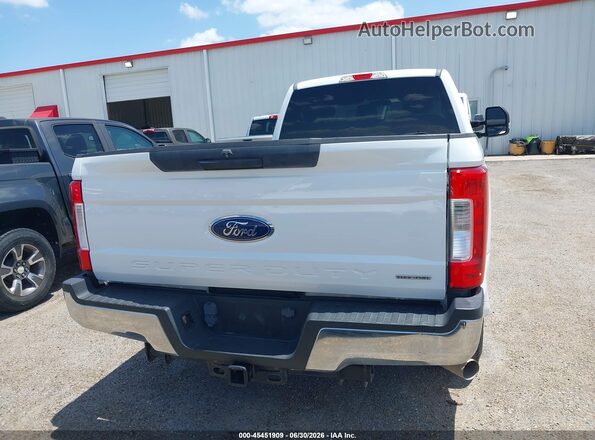 1FTBF3A6XJEC83796 2018 FORD F350 White 