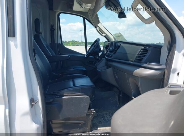 1FTBR1C84PKB62248 2023 FORD TRANSIT-250 White Вид салону спереду