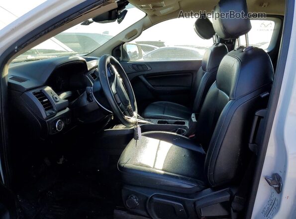 1FTER1EH3KLA39313 2019 FORD RANGER White Vista interior delantera