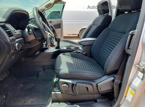 1FTER1EH6KLA45557 2019 FORD RANGER Серебряный Вид салона спереди