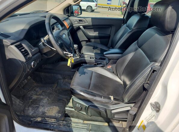 1FTER1EH9NLD39748 2022 FORD RANGER White წინა სალონის ხედი