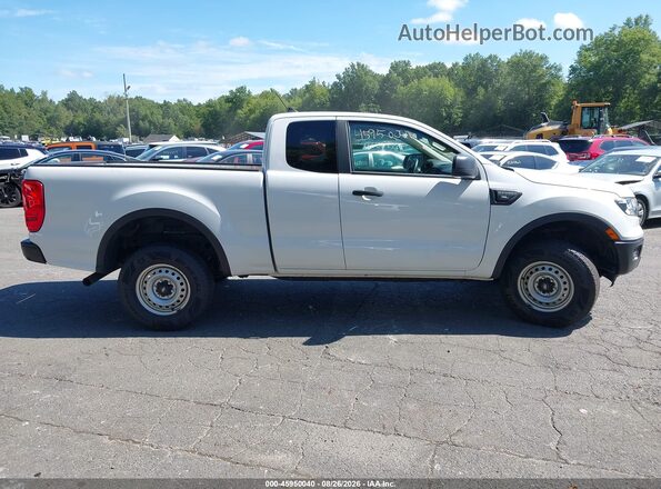 1FTER1FH8NLD54188 2022 FORD RANGER White Vista interior trasera