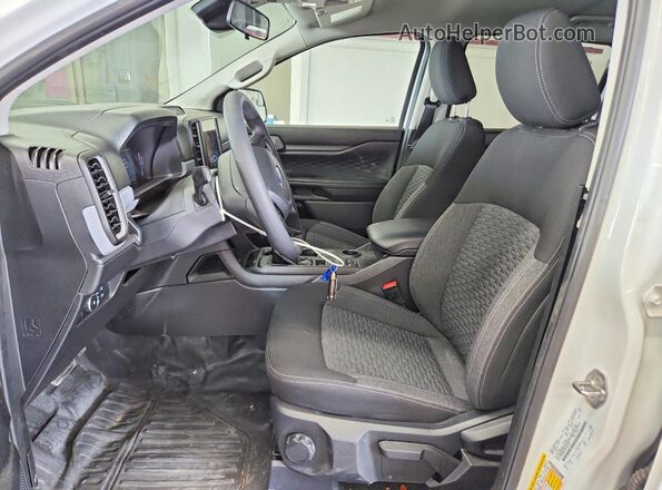 1FTER4BH8SLE54388 2025 FORD RANGER White Вид салону спереду