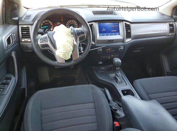1FTER4EH4NLD41876 2022 FORD RANGER Silver Widok deski rozdzielczej