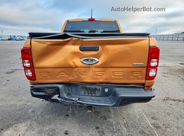 1FTER4EH6KLB04897 2019 FORD RANGER Orange Widok z tyłu