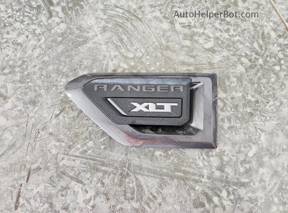 1FTER4FH0MLD30287 2021 FORD RANGER Black Շարժիչի բաժամունքի տեսք
