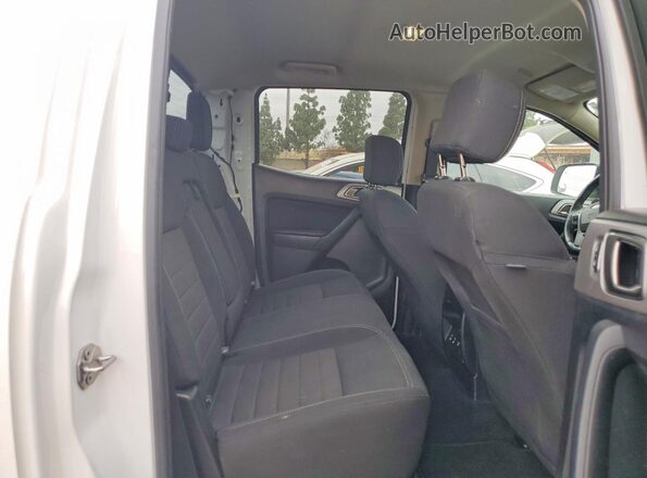 1FTER4FH4KLA23069 2019 FORD RANGER White Widok tylnych siedzeń