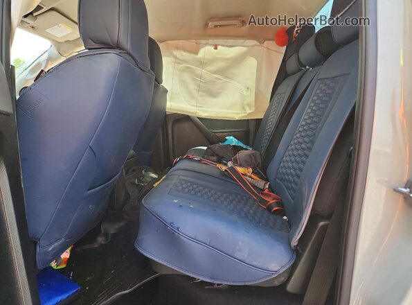 1FTER4FH8NLD13898 2022 FORD RANGER Gray Widok tylnych siedzeń