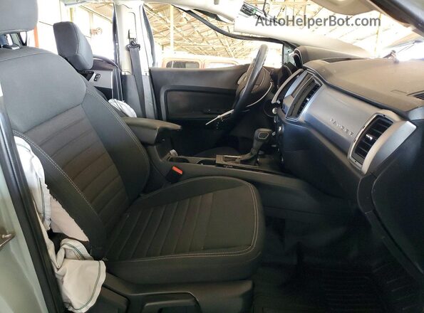 1FTER4FHXMLD29115 2021 FORD RANGER Серебряный Вид салона спереди