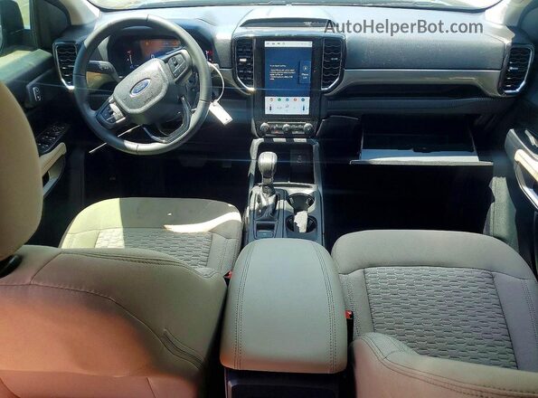 1FTER4HH1SLE65899 2025 FORD RANGER Black Widok deski rozdzielczej