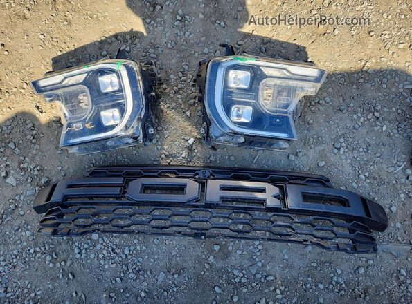 1FTER4LR5SLE12025 2025 FORD RANGER Black ძრავის განყოფილების ხედი