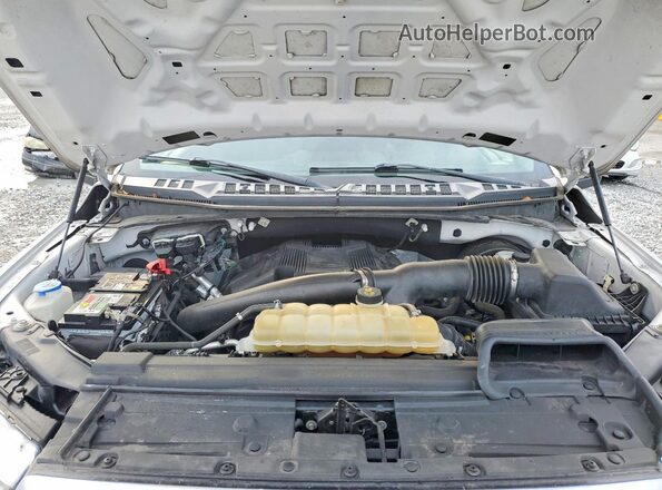 1FTEW1C46KFB58982 2019 FORD F150 Silver Vista interior trasera