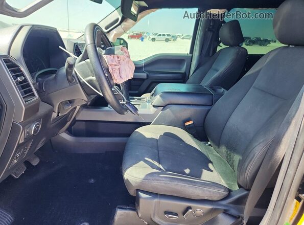 1FTEW1C51JKF89986 2018 FORD F150 Черный Вид салона спереди