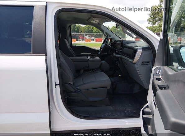 1FTEW1C54MFB38337 2021 FORD F150 Белый Вид салона спереди