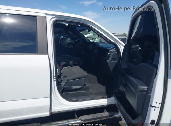1FTEW1C56PFB93702 2023 FORD F150 White Widok wnętrza z przodu
