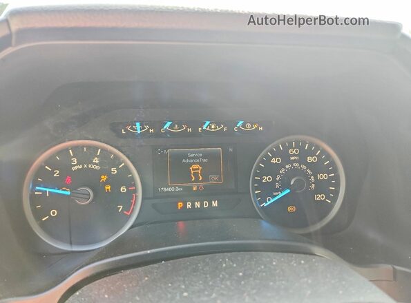 1FTEW1C59JKC90634 2018 FORD F150 Silver Widok zestawu wskaźników