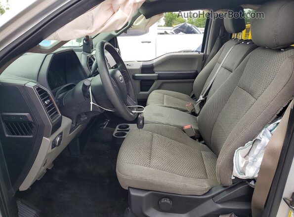 1FTEW1C5XJKD83713 2018 FORD F150 Silver Вид салону спереду