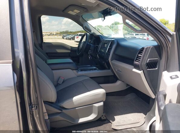 1FTEW1C80HFC22719 2017 FORD F150 Gray Вид салону спереду