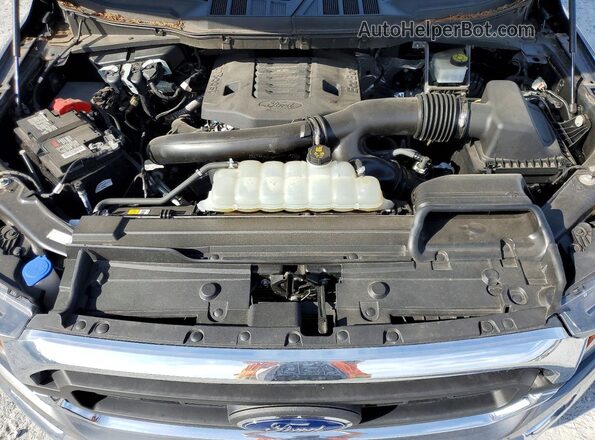 1FTEW1C82PKD44178 2023 FORD F150 Gray Vista interior trasera
