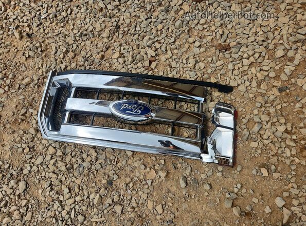 1FTEW1C84HFC04756 2017 FORD F150 Серебряный Вид подкапотного пространства