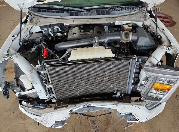 1FTEW1C87PFA18613 2023 FORD F150 White Вид задньої частини салону