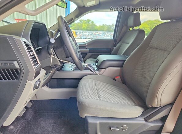 1FTEW1C89GFB62048 2016 FORD F150 Серебряный Вид салона спереди