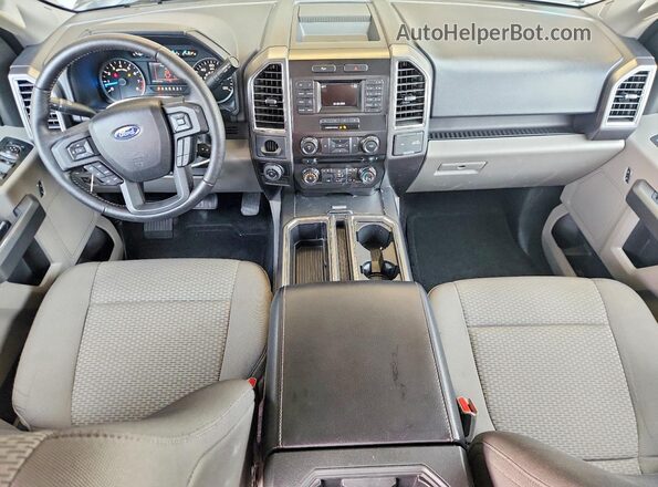 1FTEW1C89GFB62048 2016 FORD F150 Серебряный Вид панели приборов