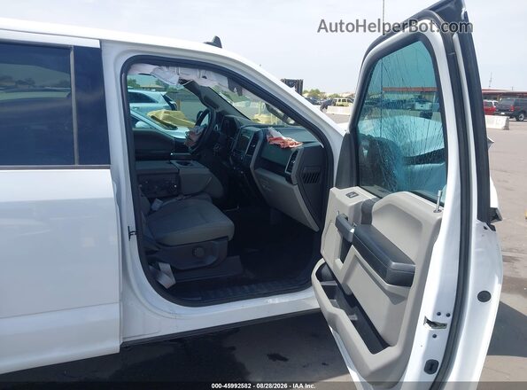 1FTEW1CB3KKC38410 2019 FORD F150 White Вид салону спереду
