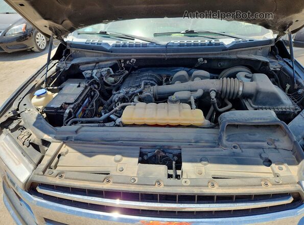 1FTEW1CB8JKC86922 2018 FORD F150 Серый Вид задней части салона