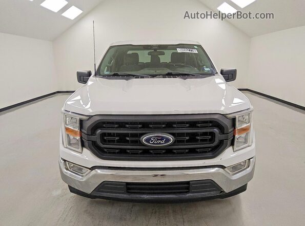 1FTEW1CB8NKF26430 2022 FORD F150 White Widok z przodu