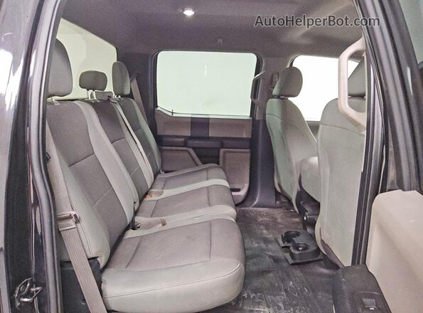 1FTEW1CB9JKF20677 2018 FORD F150 Black Հետևի նստատեղերի տեսք