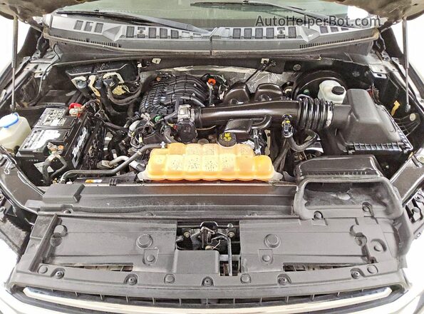1FTEW1CB9JKF20677 2018 FORD F150 Black Սալոնի հետևի տեսք