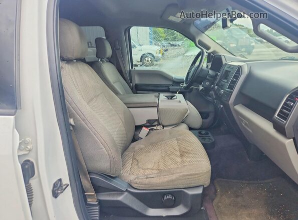 1FTEW1CF2GFA12247 2016 FORD F150 White Вид салону спереду