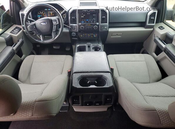 1FTEW1CF3HKC96397 2017 FORD F150 Красный Вид панели приборов