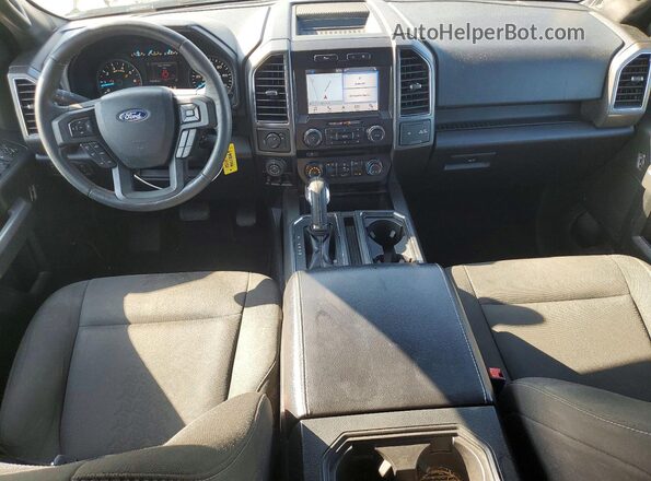 1FTEW1CG1JKF99385 2018 FORD F150 Белый Вид панели приборов