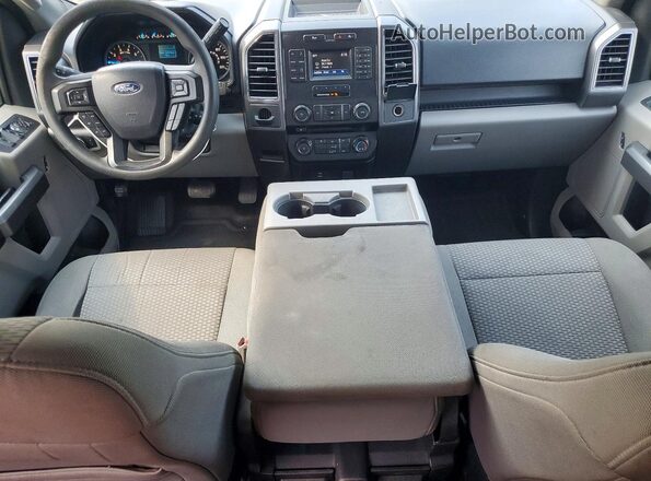 1FTEW1CG5HFB67904 2017 FORD F150 Черный Вид панели приборов