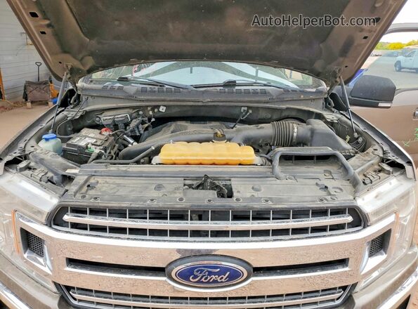 1FTEW1CG6JKC96019 2018 FORD F150 Tan Vista interior trasera