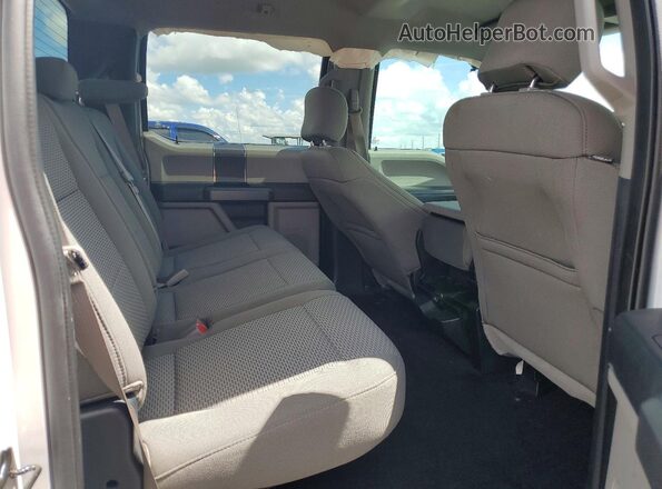 1FTEW1CP0HFB18383 2017 FORD F150 White Vista de los asientos traseros