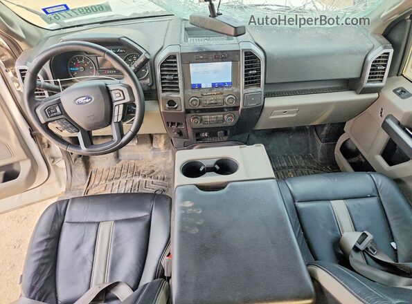1FTEW1CP0KKF15266 2019 FORD F150 White Вид панелі приладів