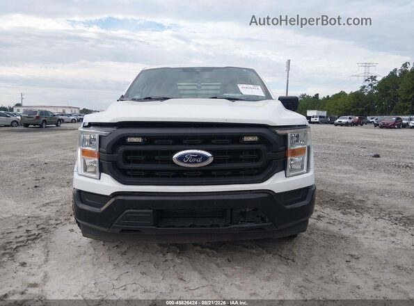 1FTEW1CP0NKD69925 2022 FORD F150 White Вид задньої частини салону