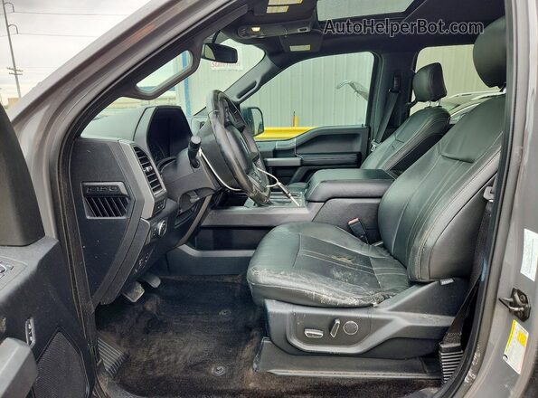 1FTEW1CP2JFB96427 2018 FORD F150 Silver Вид салону спереду