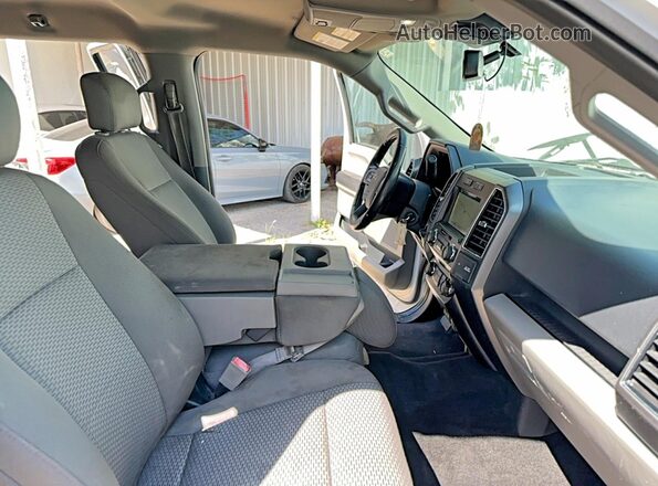1FTEW1CP3KFC53820 2019 FORD F150 Белый Вид сзади