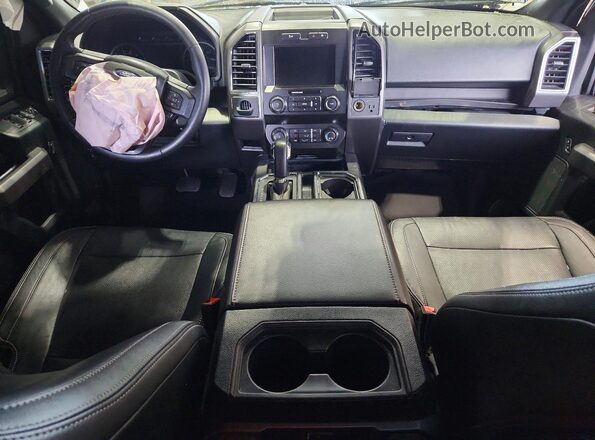1FTEW1CP3LKD31506 2020 FORD F150 Белый Вид панели приборов