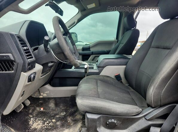 1FTEW1CP5KKC30207 2019 FORD F150 Black Front interior view