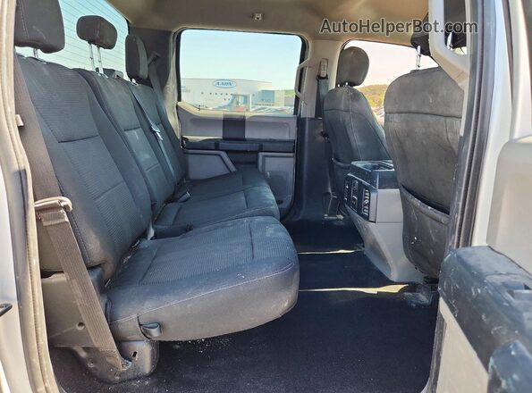 1FTEW1CP6KKC31222 2019 FORD F150 Silver Vista de los asientos traseros